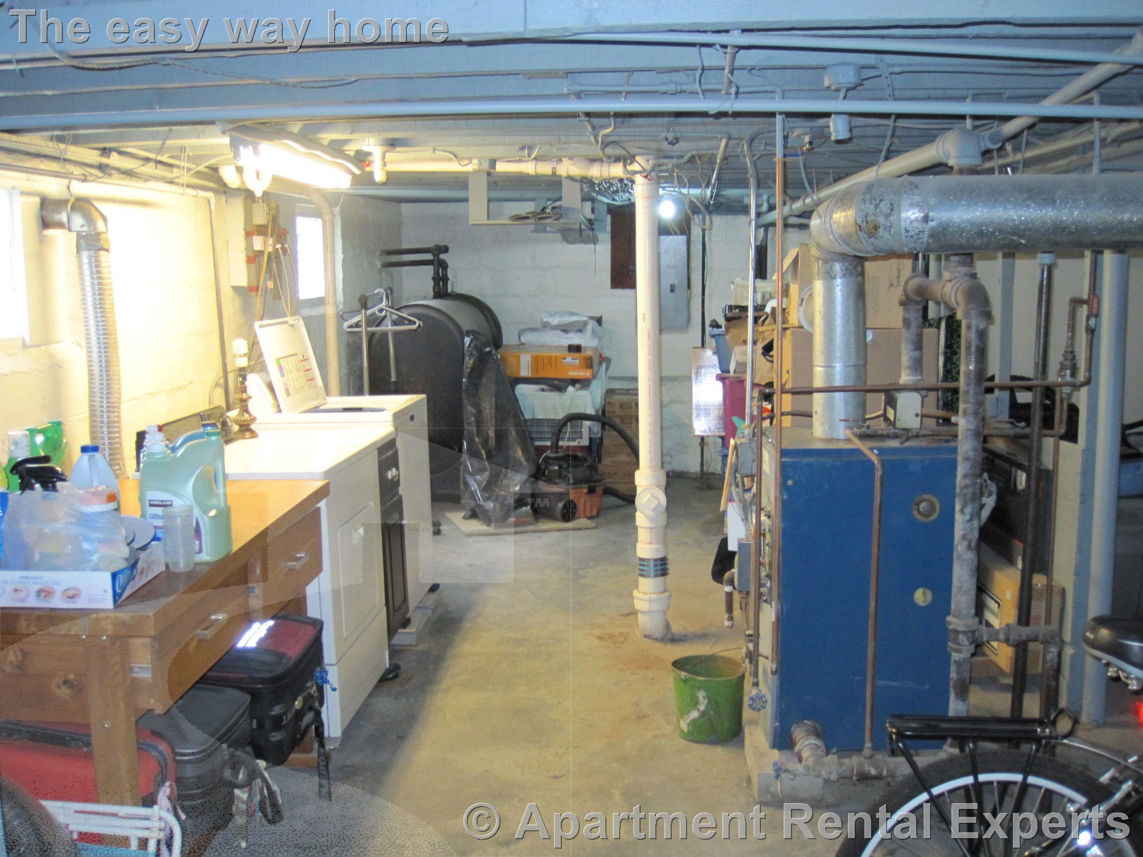 59 Windsor Rd, Tufts