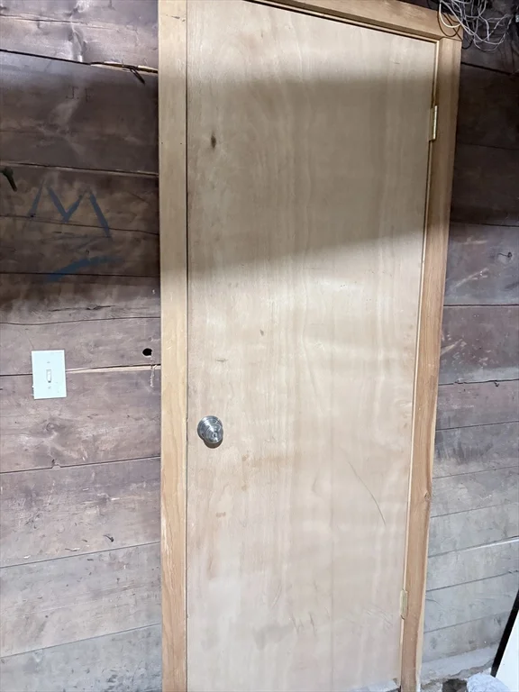 91 Walnut St, Brookline Village