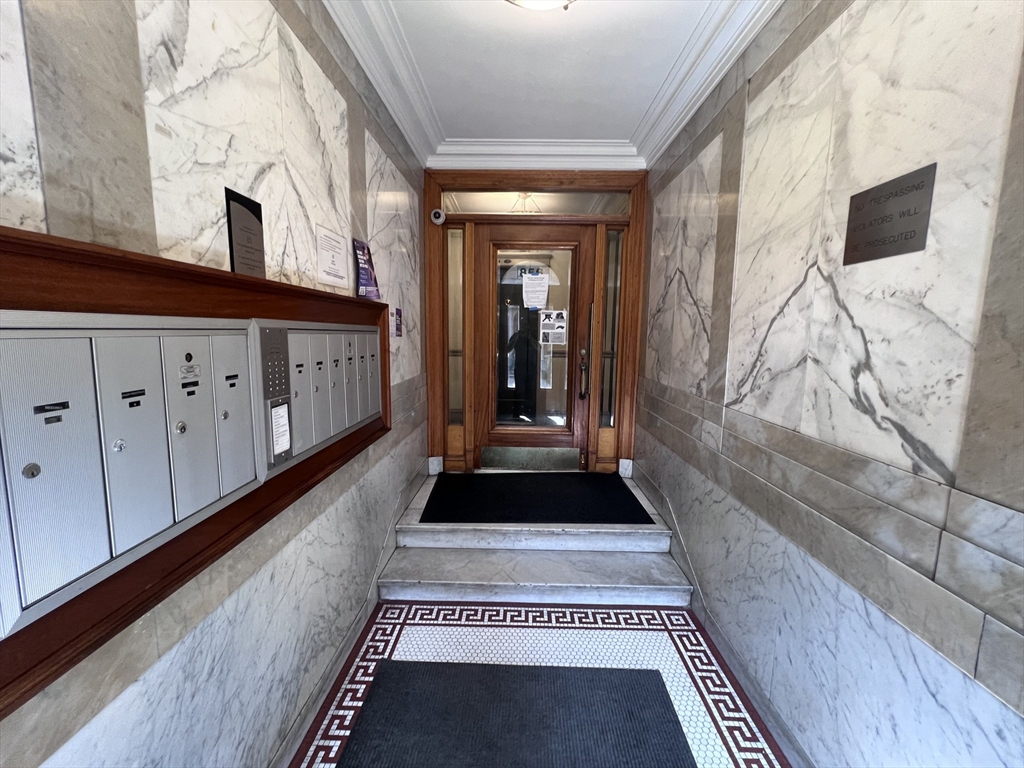 856 Massachusetts Ave, Central Square