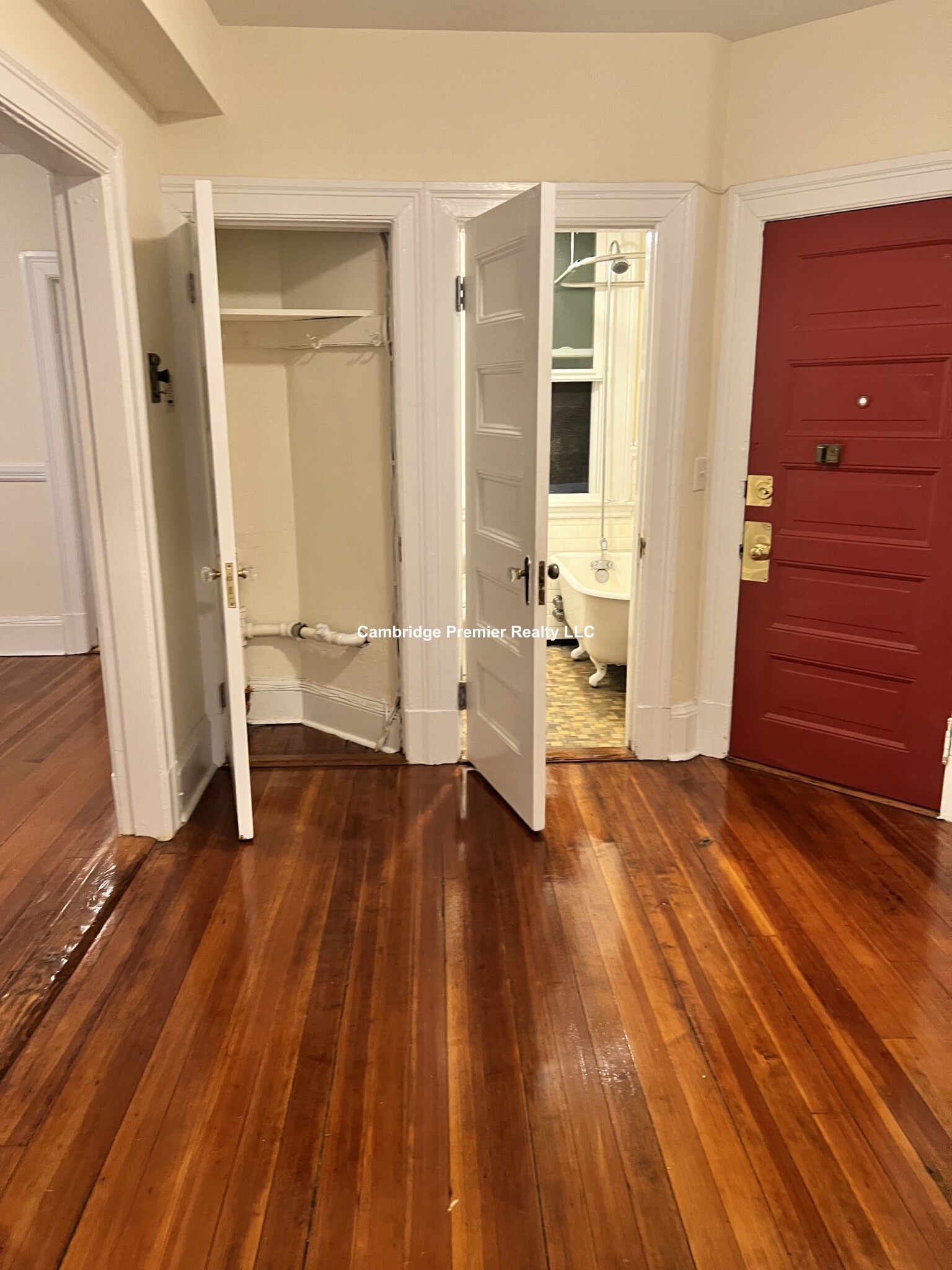 885 Massachusetts Ave, Central Square