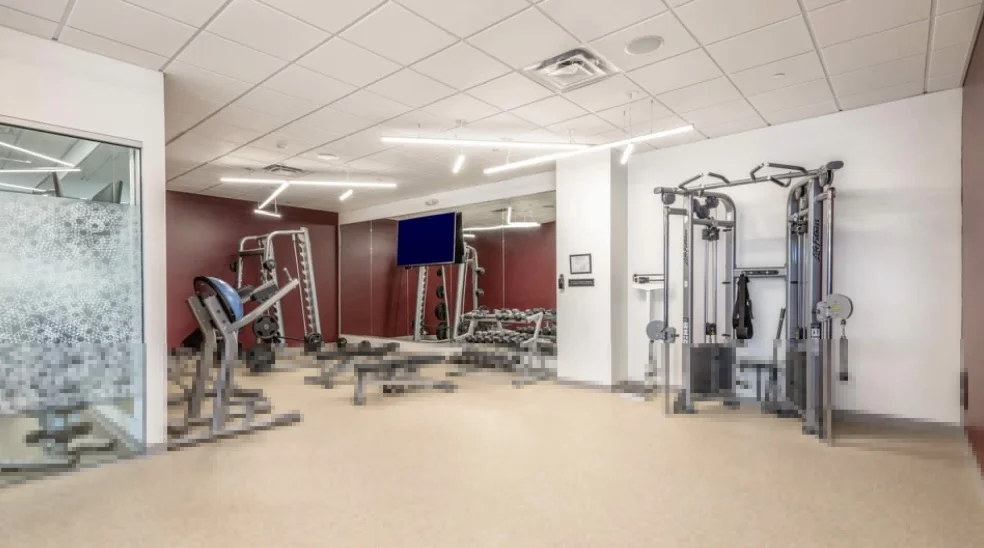 25 Crescent St, South Side