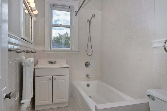 1 bed, 1 bath apartment for rent at 10 Dana St Unit 207, Harvard Square — photo 8 of 8