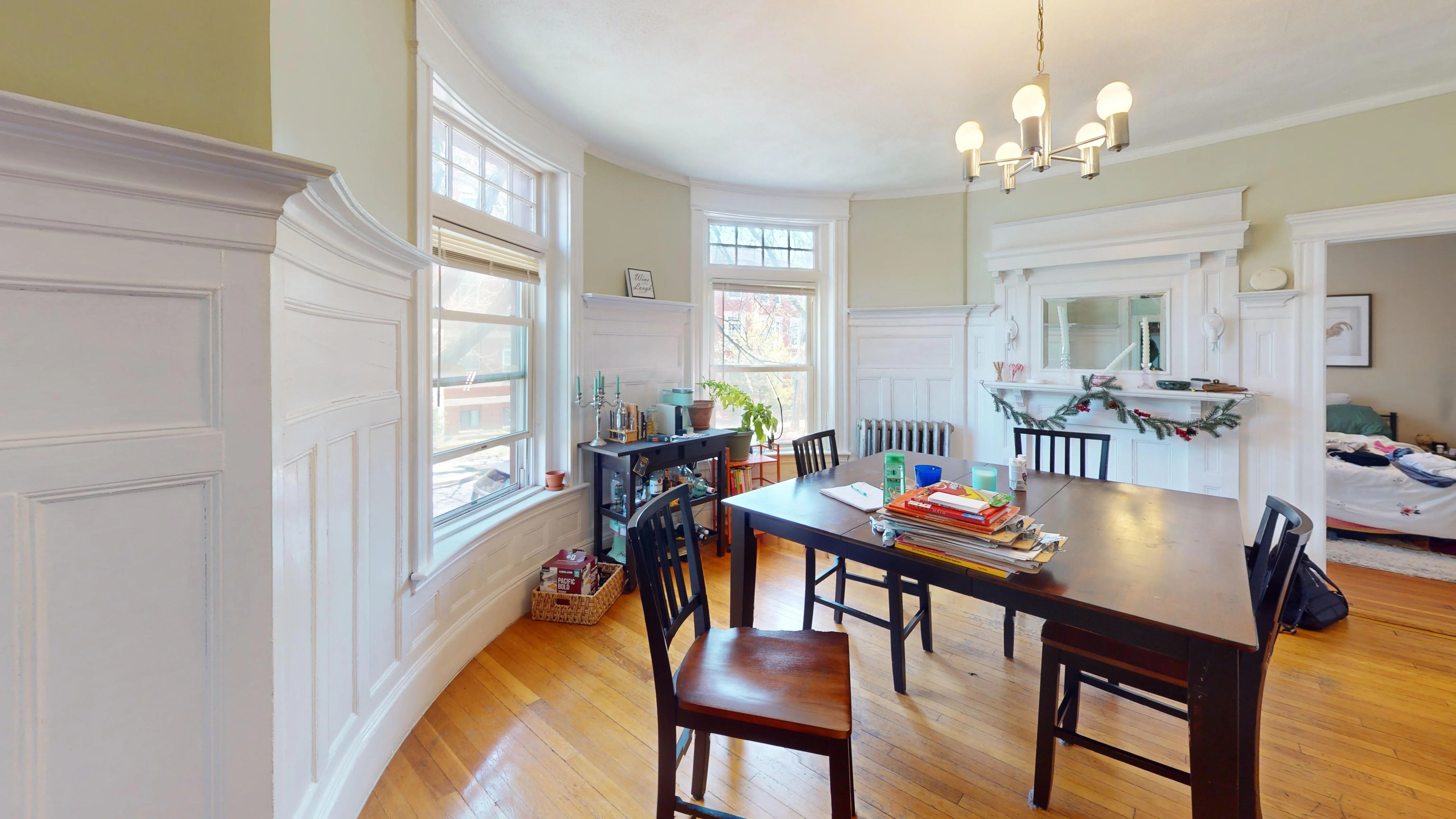 1887 Beacon St, Brookline Hills