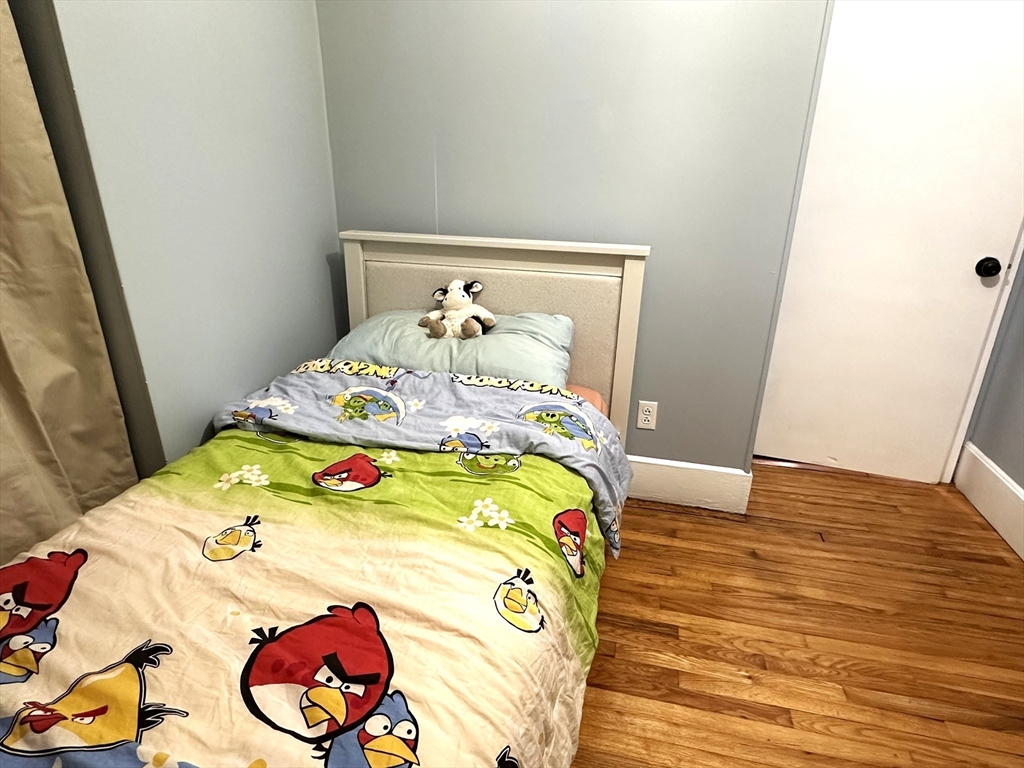 11 Aberdeen St, Fenway