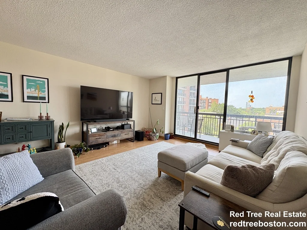 60 Longwood Ave, Coolidge Corner