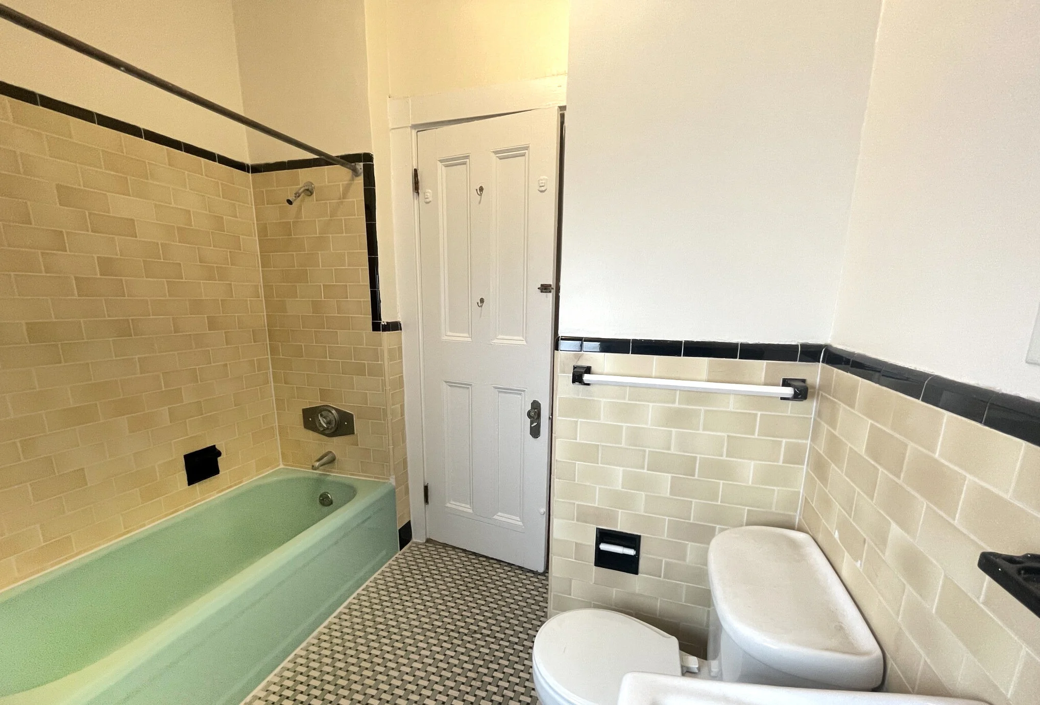 504 Beacon St, Back Bay