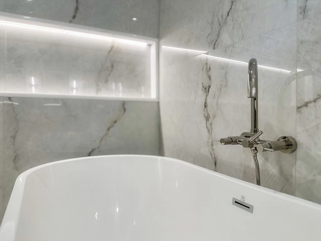 144 Worcester St, South End