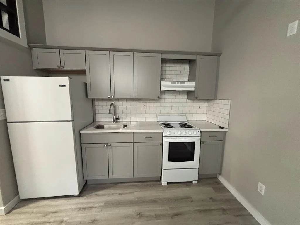 142 Gove St, East Boston