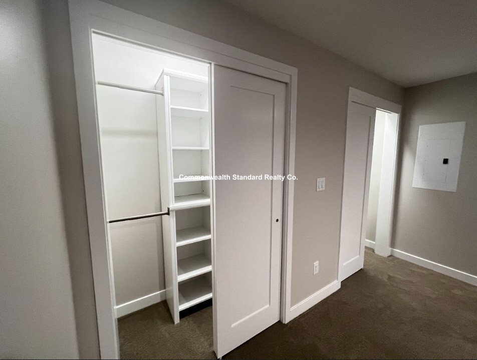 1661-1663 Washington St, South End