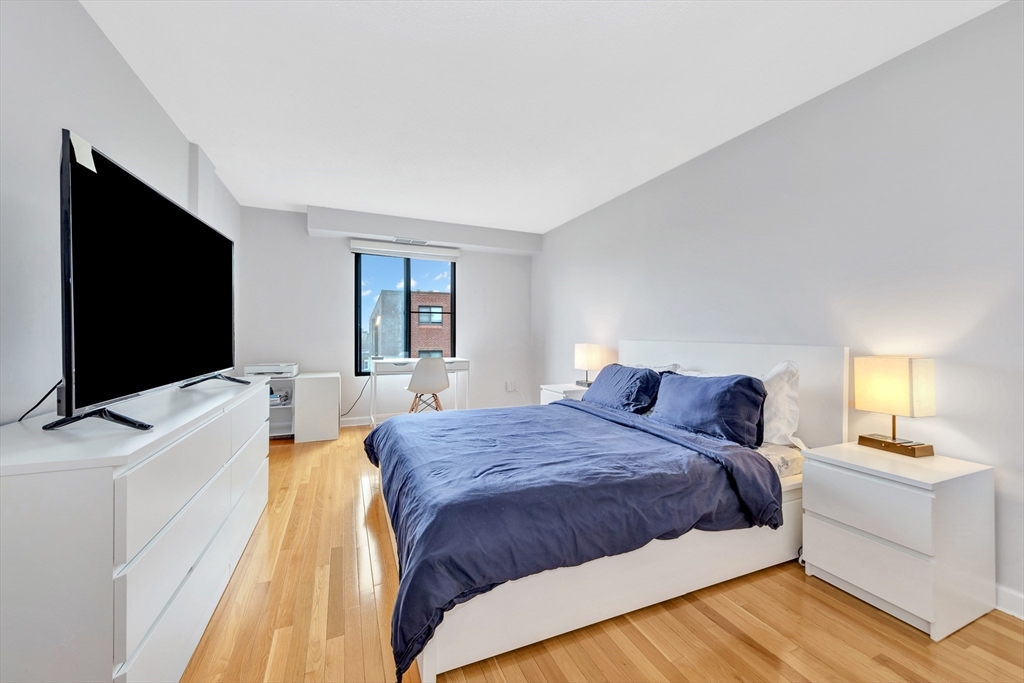 1580 Massachusettsave, Harvard Square