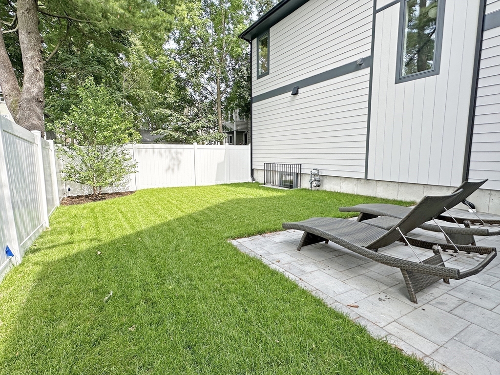 110 Harvard St, Newtonville