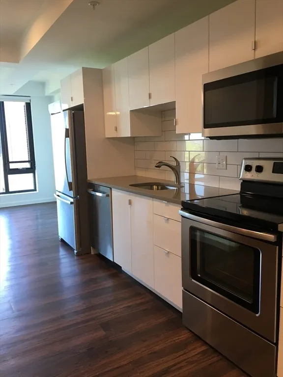 70 Parker Hill Ave, Mission Hill