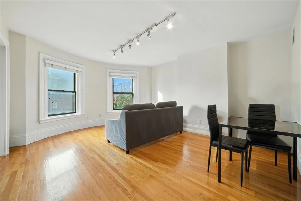 310 Shawmut Ave, South End