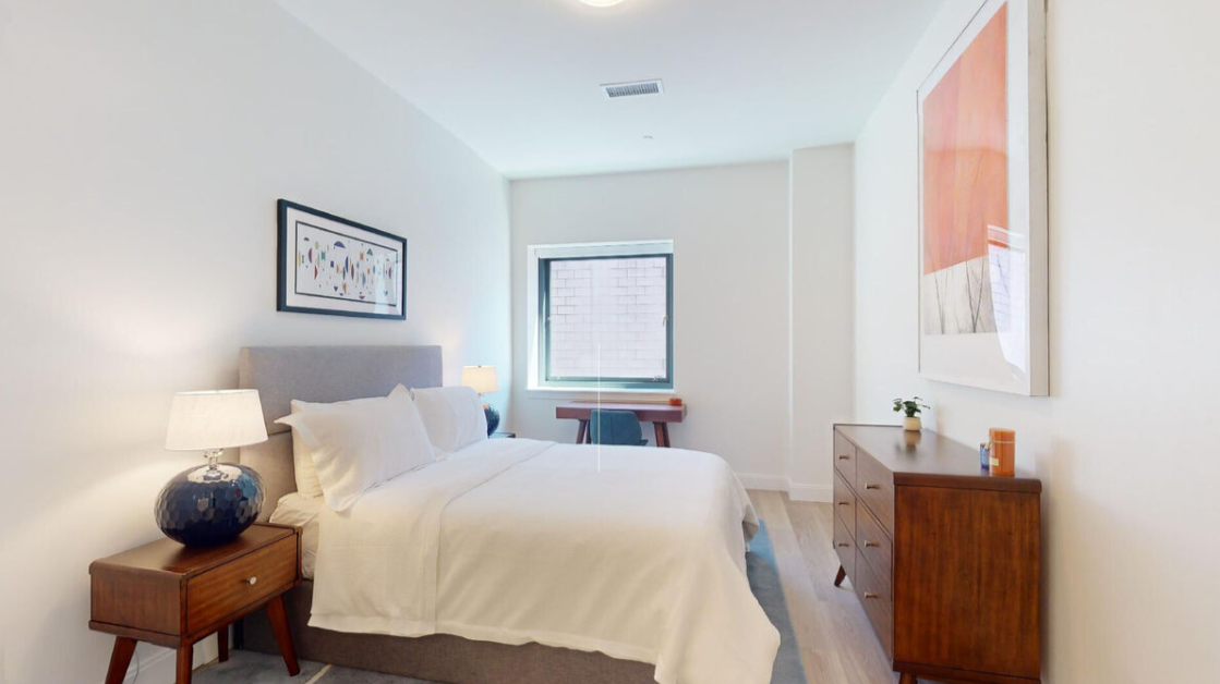 1079 Commonwealth Ave, Allston