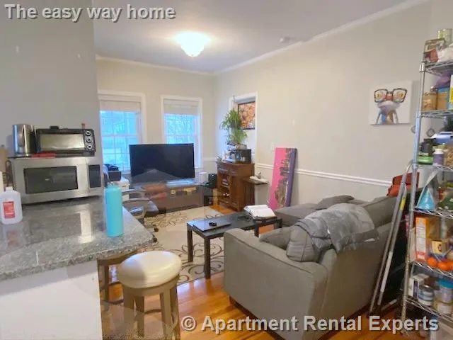 519 Main St, Magoun Square