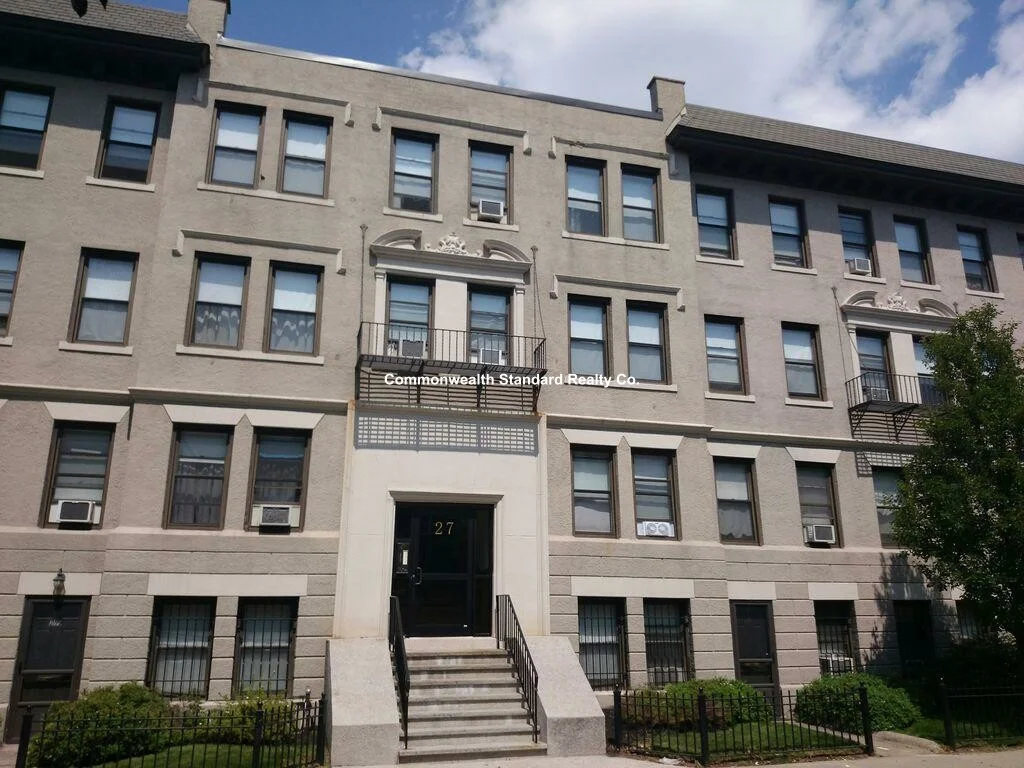 27 Glenville Ave, Allston