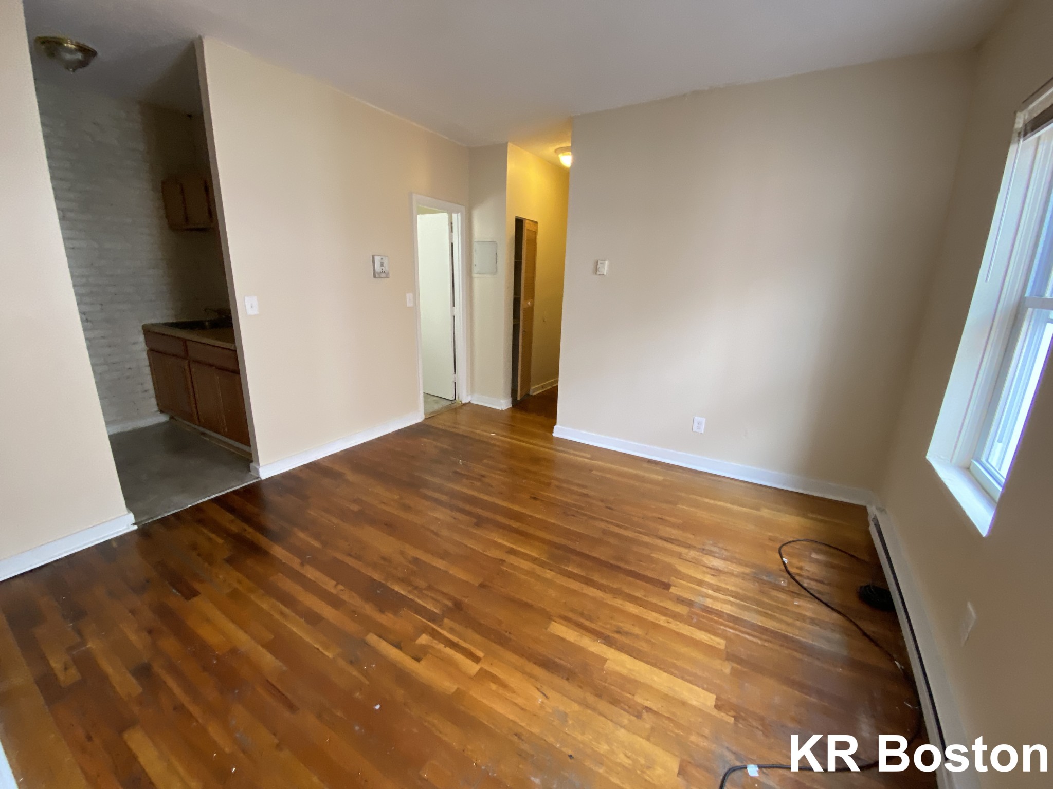 1 bed, 1 bath apartment for rent at 888 Huntington Ave Unit 2, Mission Hill — photo 4 of 6