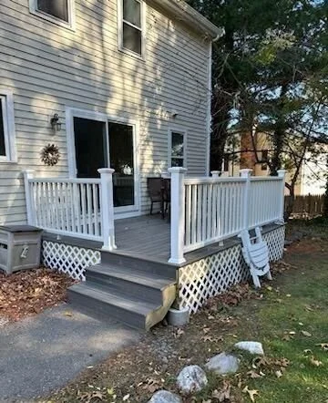 202 Dale St, Waltham