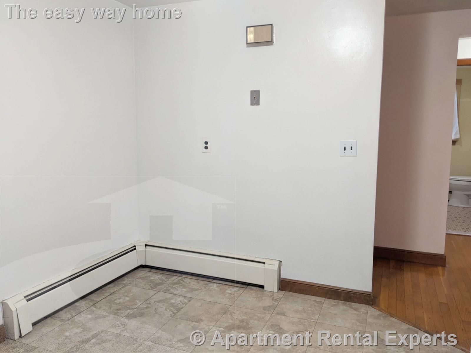 400 Walden St, Huron Village