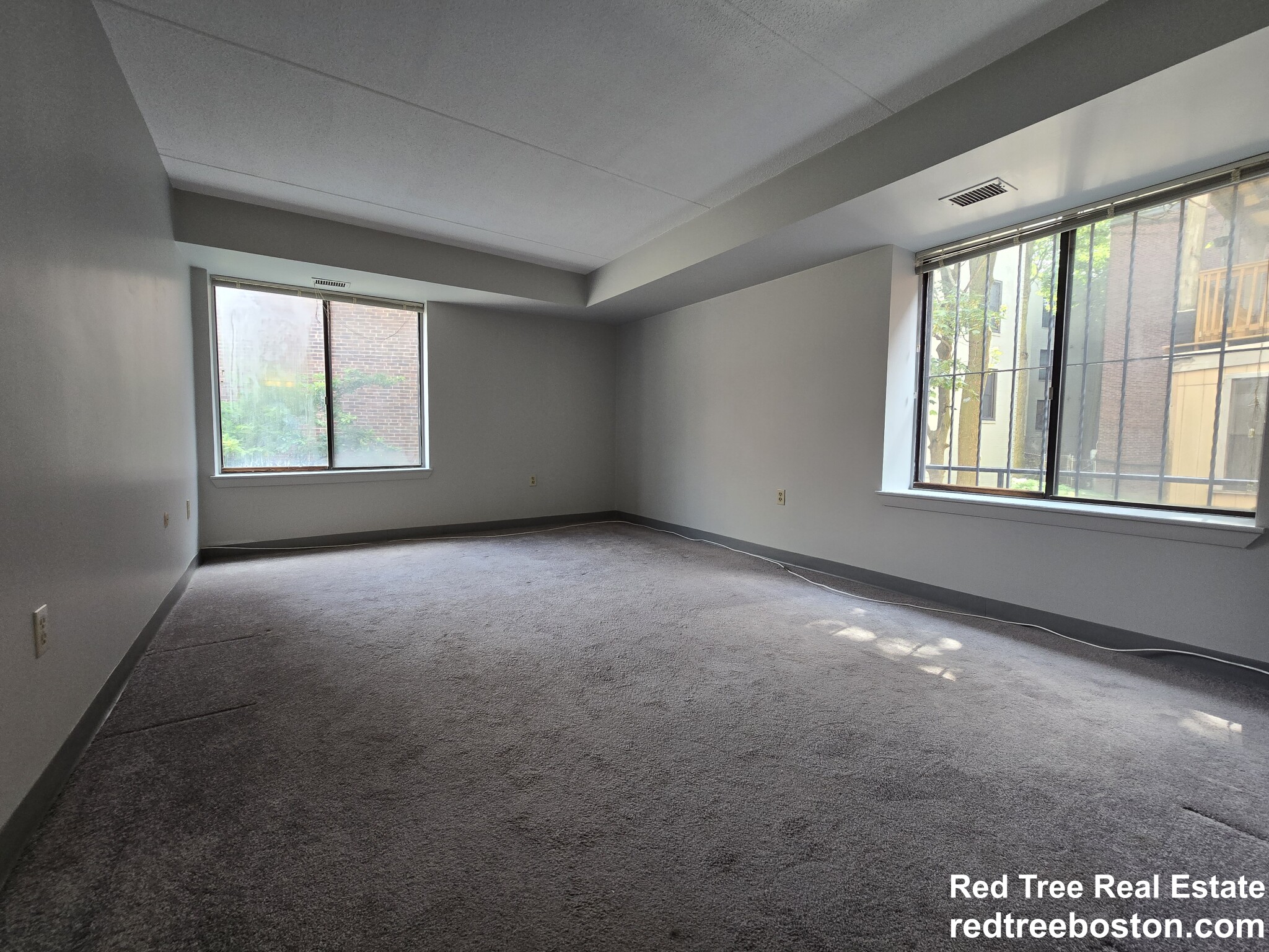 1243 Beacon St, Coolidge Corner