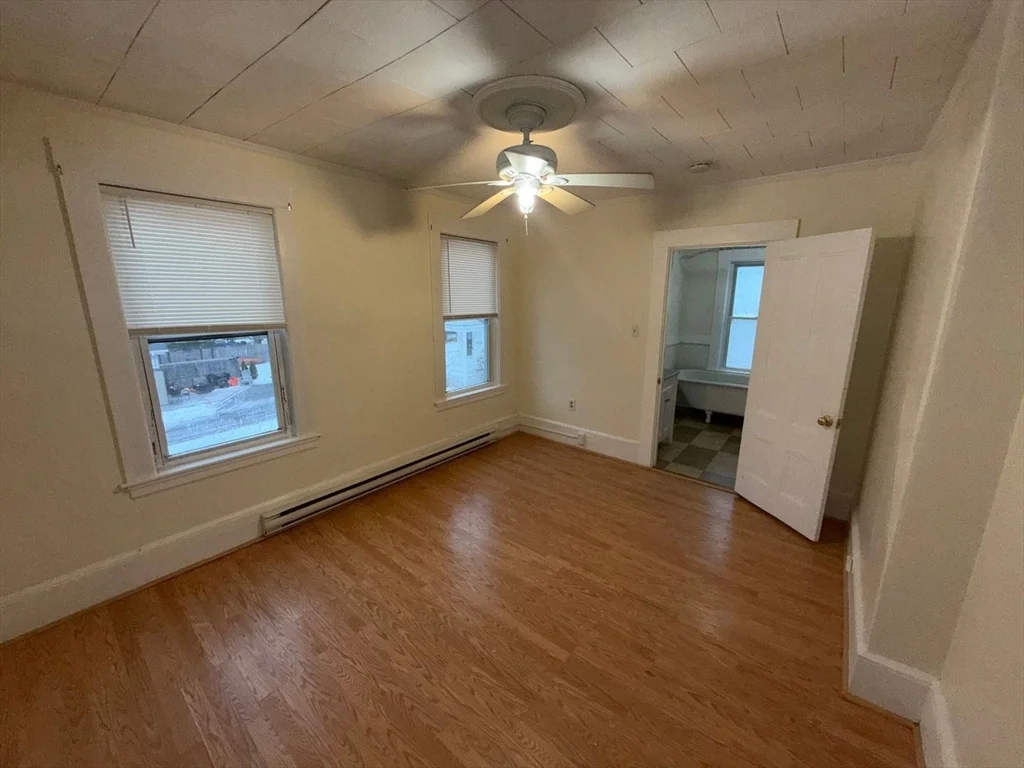 36 Second St, North Andover