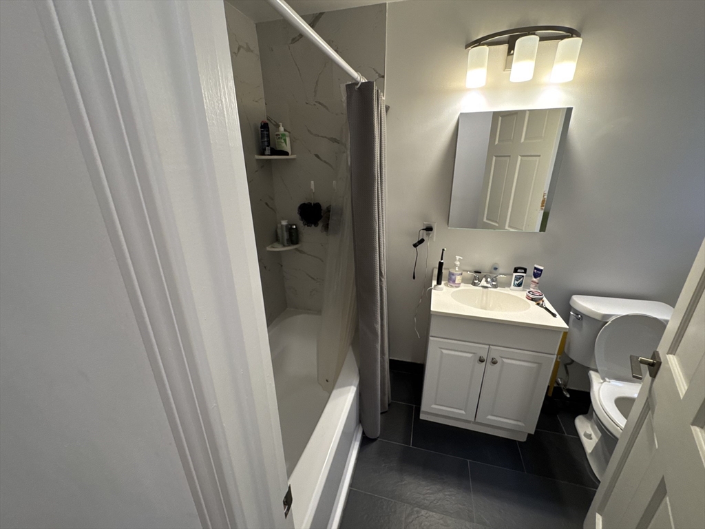 1406 Beacon St, Corey Hill