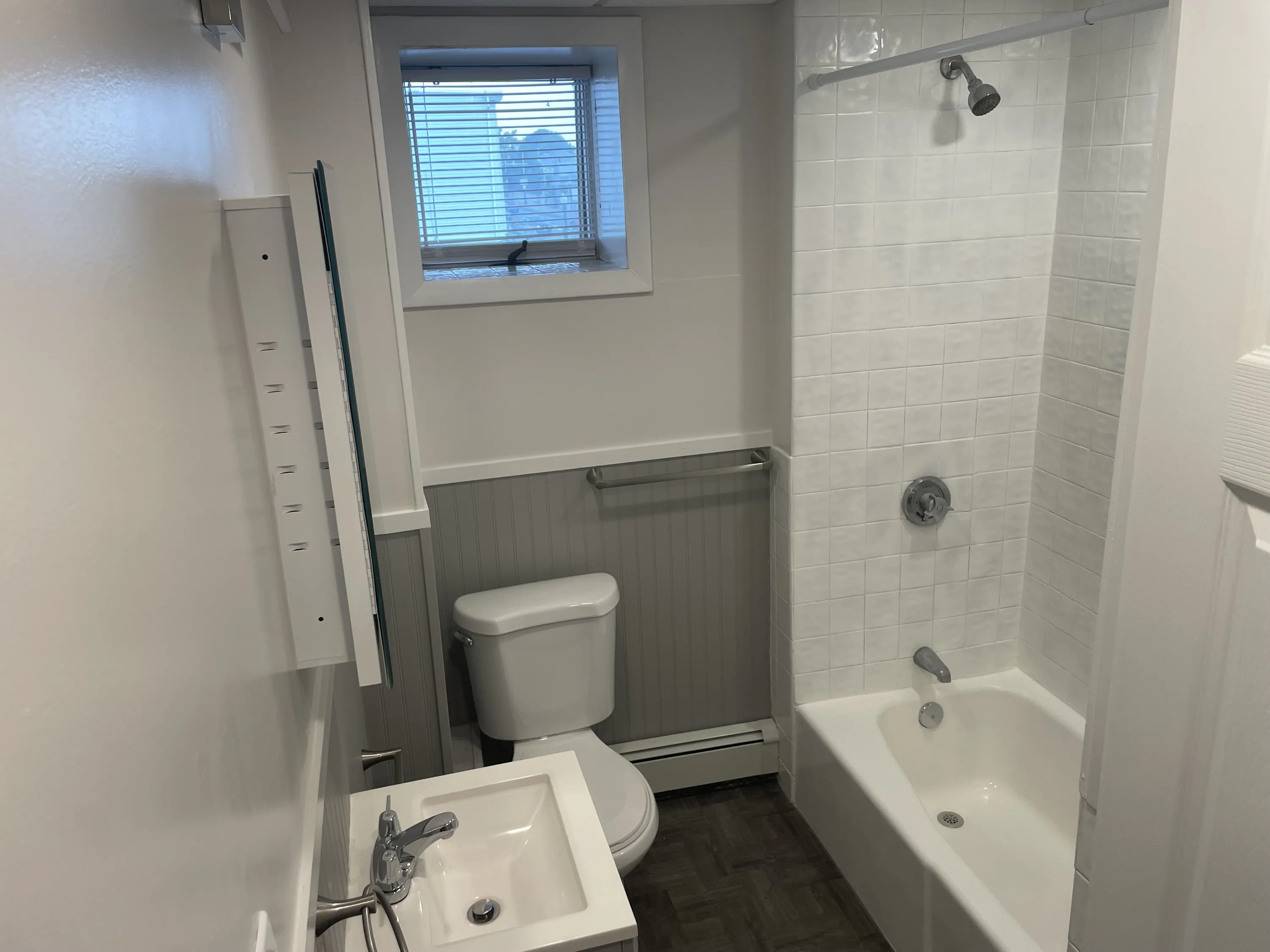 974 Saratoga St, East Boston