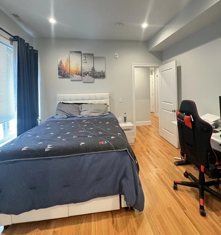 353 Dorchester St, South Boston