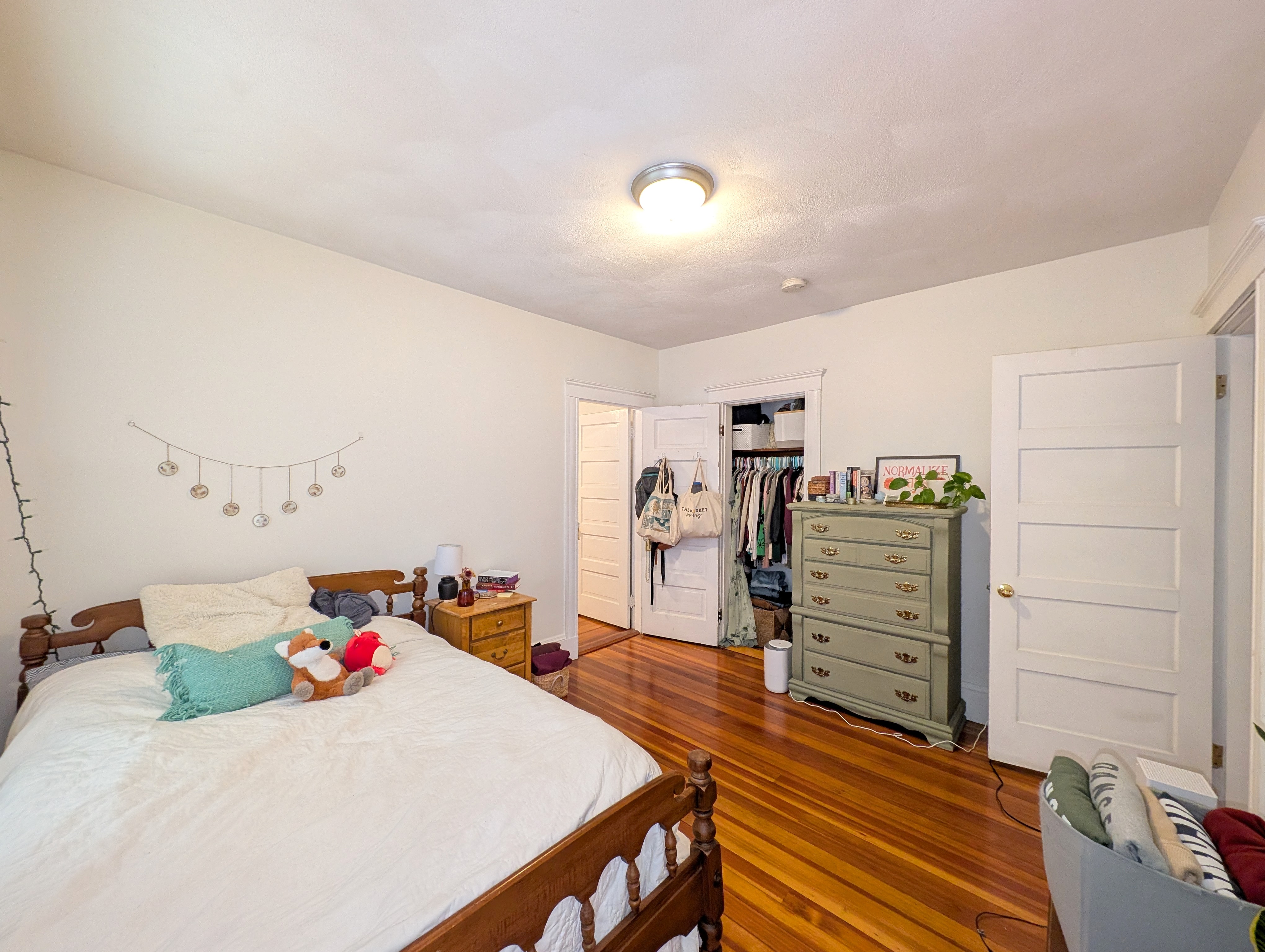 32 Trowbridge St, Arlington