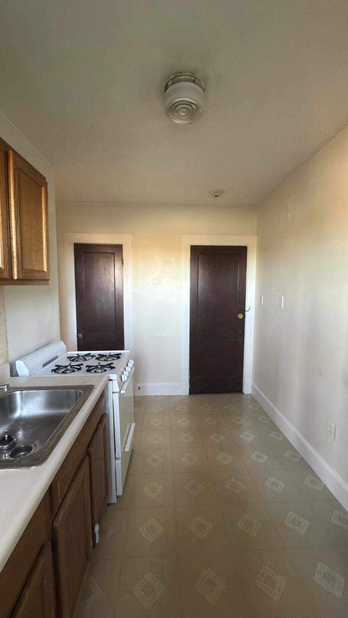 155 Summer St, Spring Hill