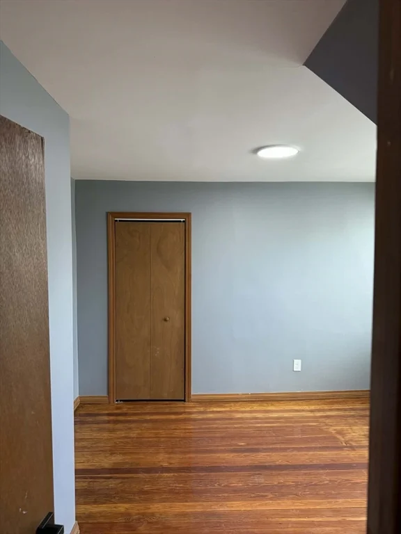 6 Lawn St, Attleboro