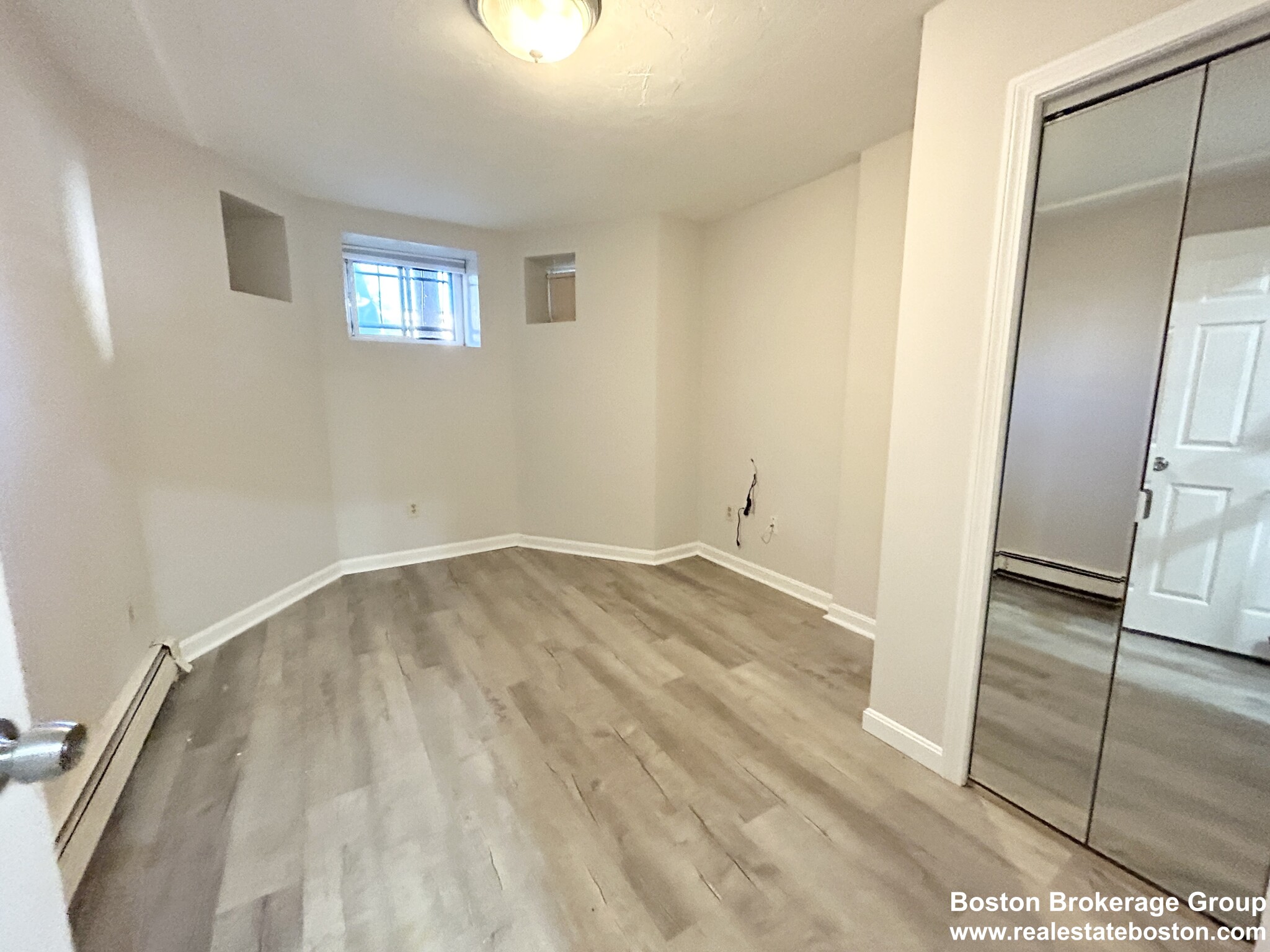 92 Hammond St, Roxbury