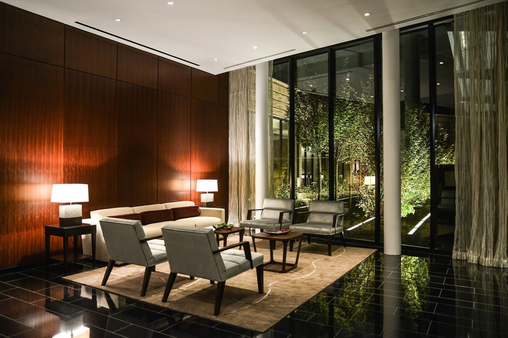 580 Washington St, Midtown