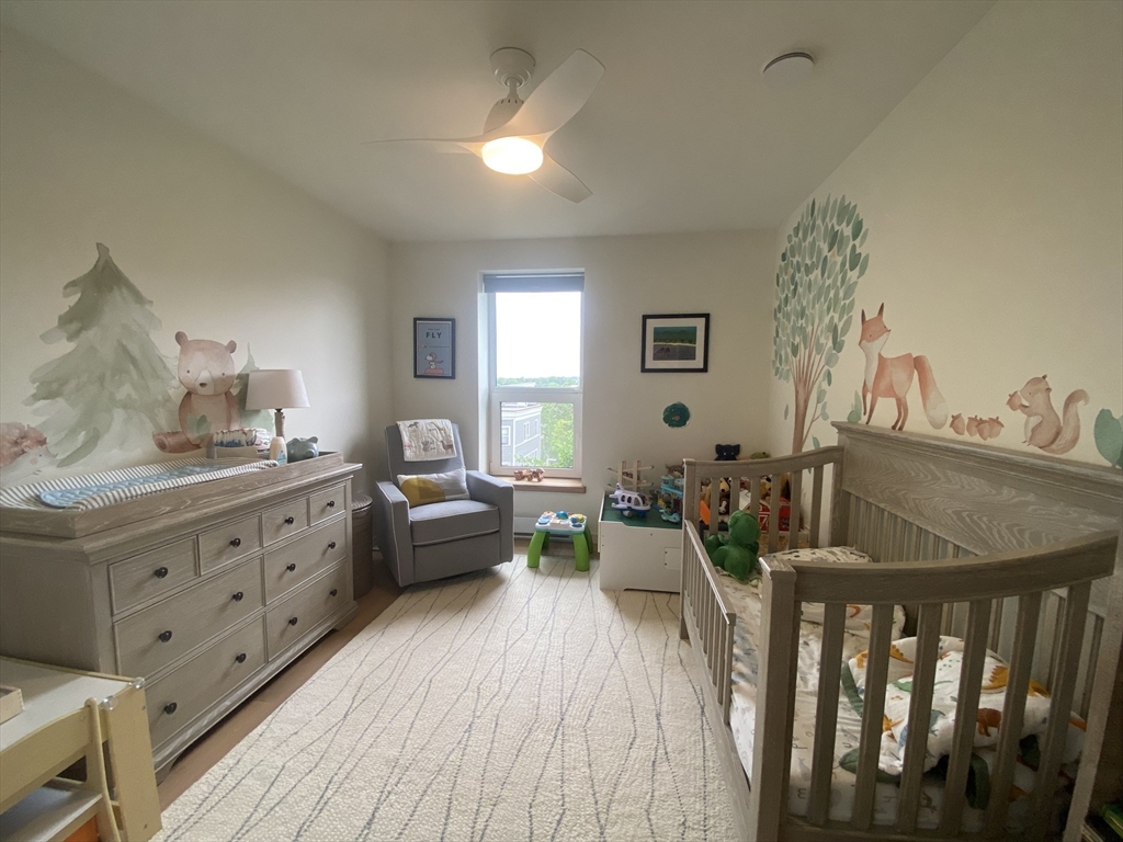 78 Fort Ave, Roxbury