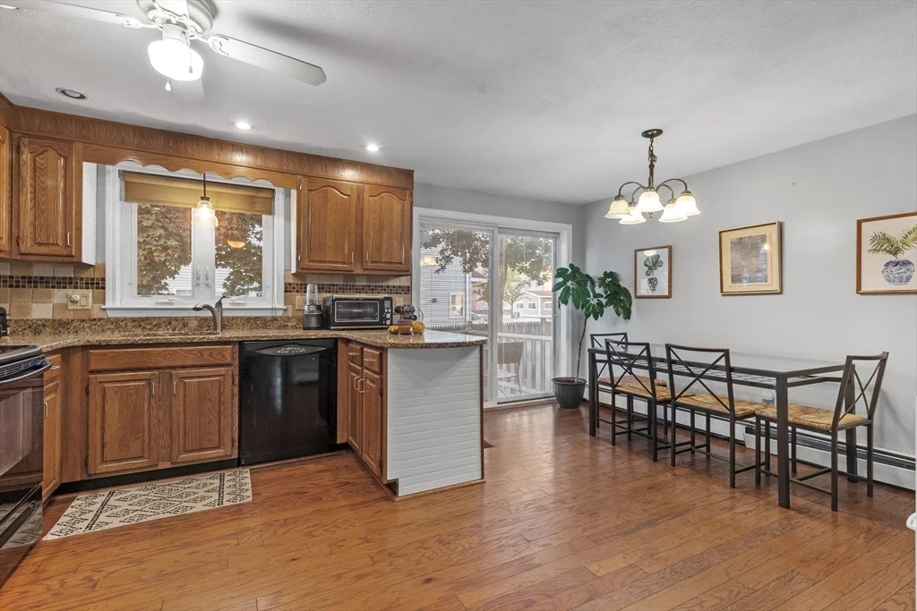 25 Eagan Pl, Peabody