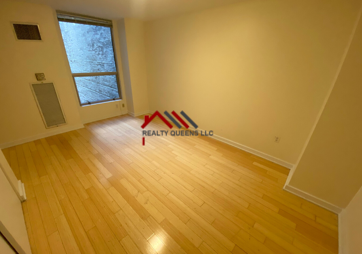 40 Boylston St, Downtown