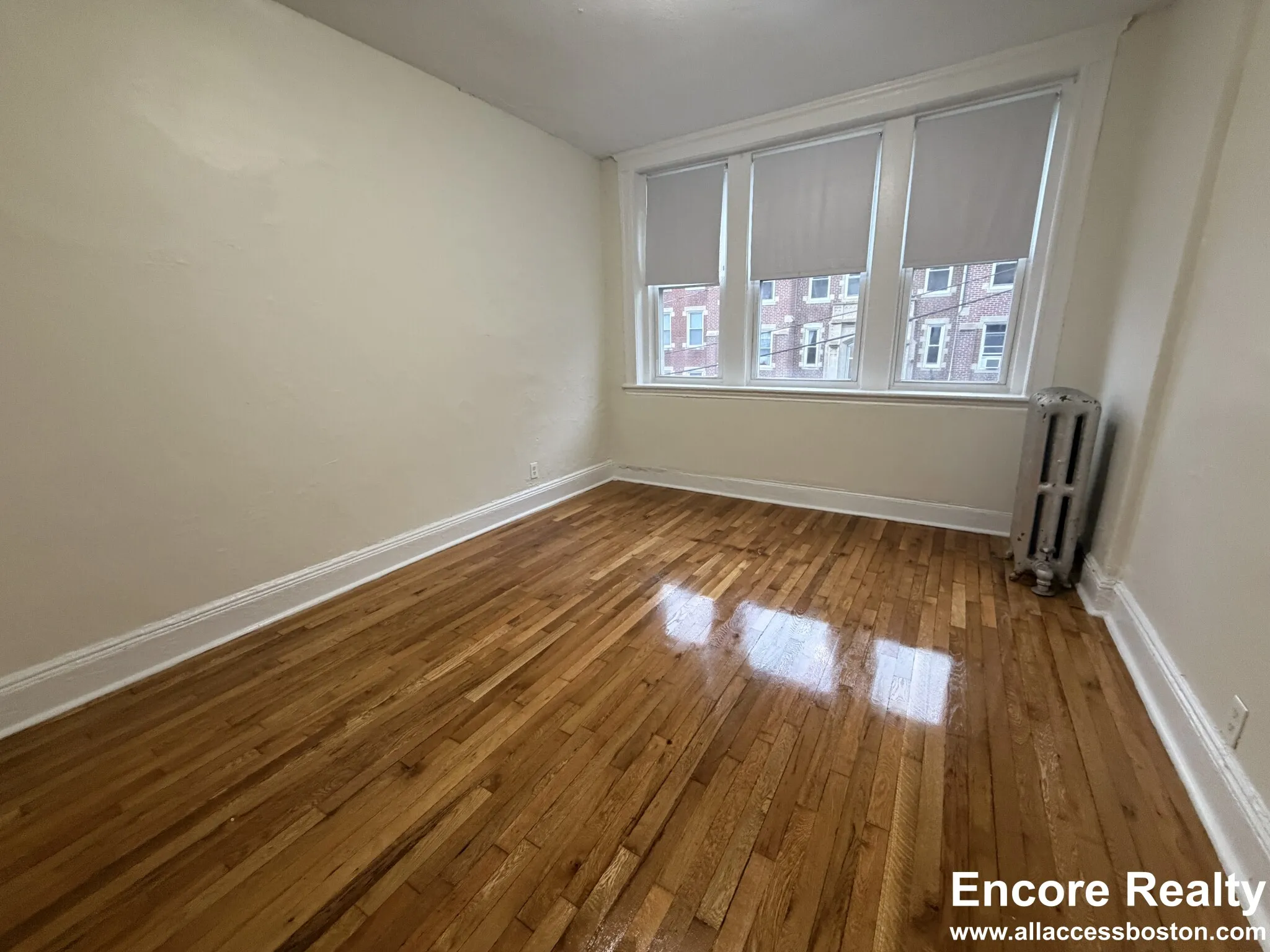 109 Brainerd Rd, Brighton