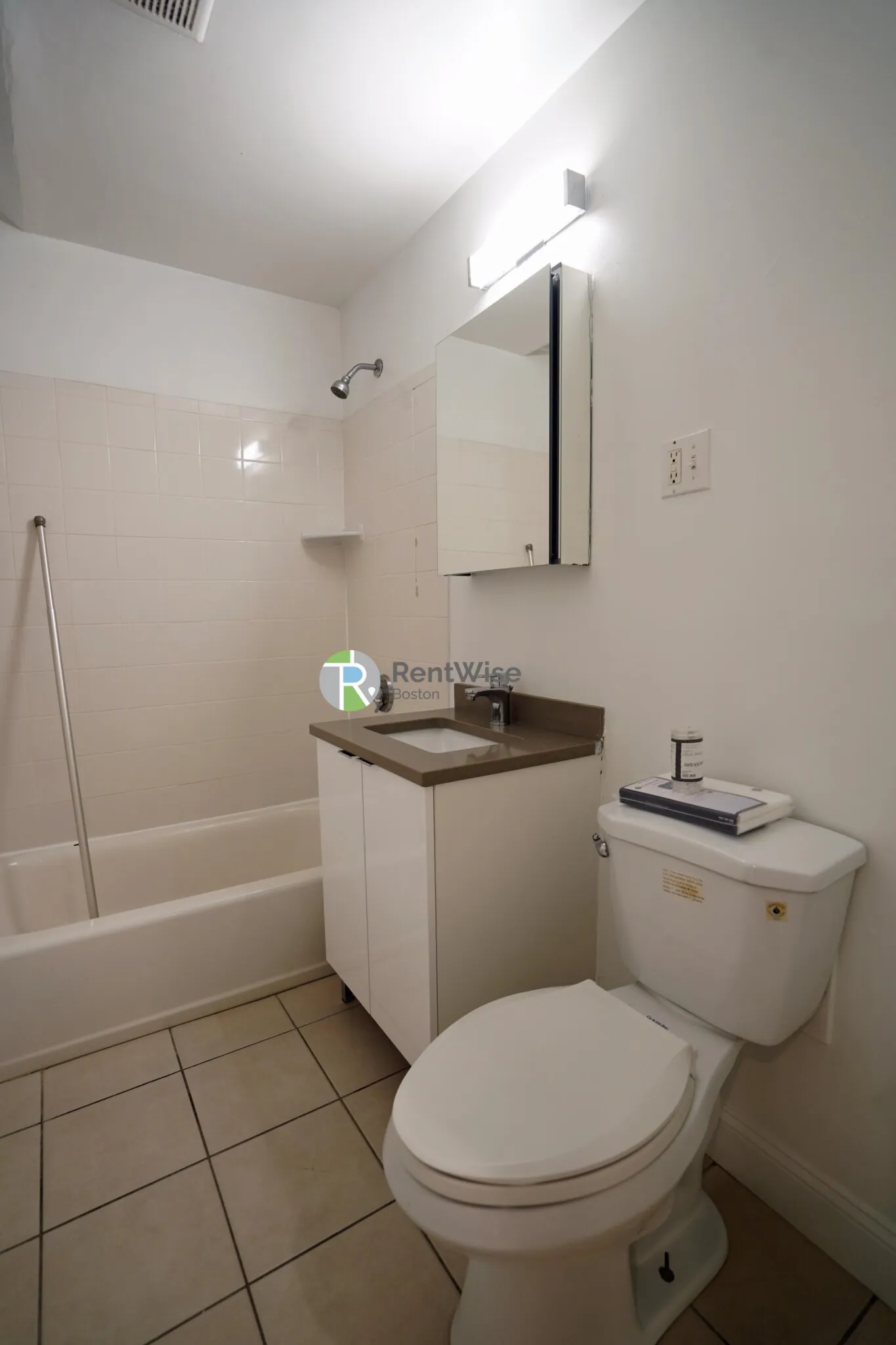 1298 Commonwealth Ave, Allston