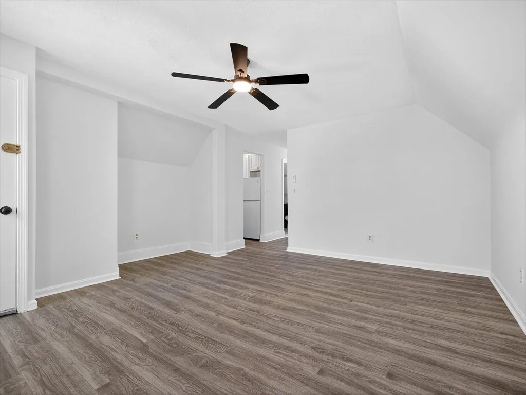 469 Medford St, Winter Hill