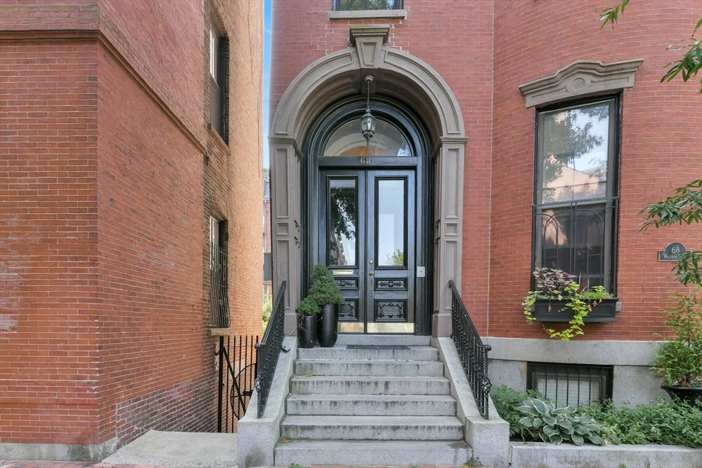68 Waltham St, South End