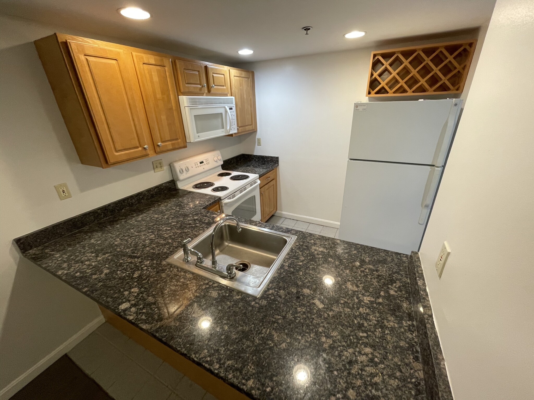 28 Queensberry St, Fenway