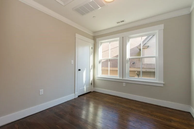 25 Grant, Riverside