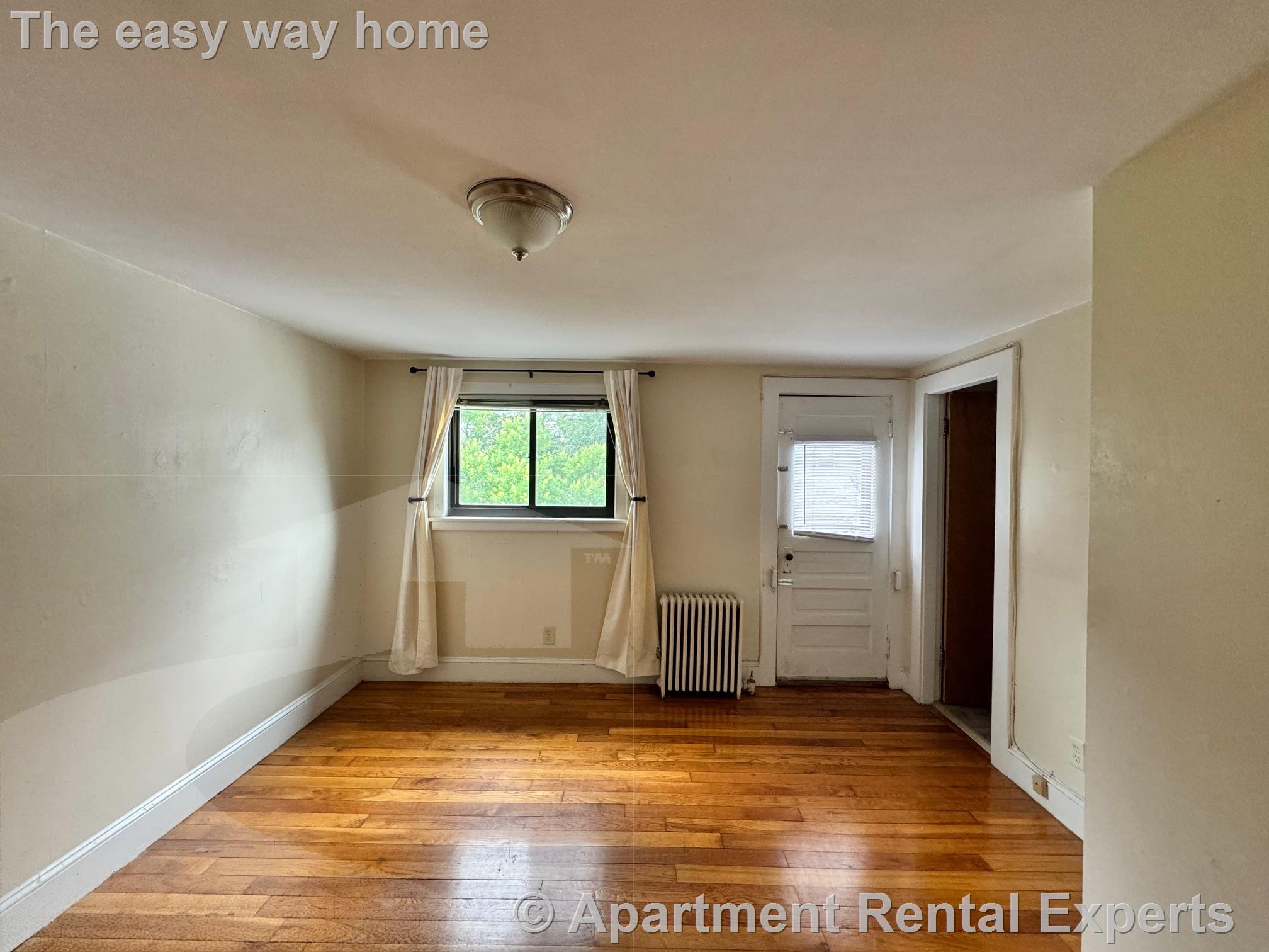 48 Bishop Allen Dr, Central Square