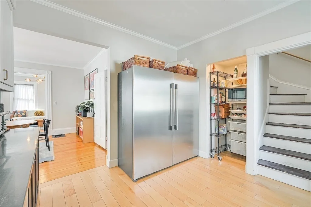 44 Cottage St, Watertown