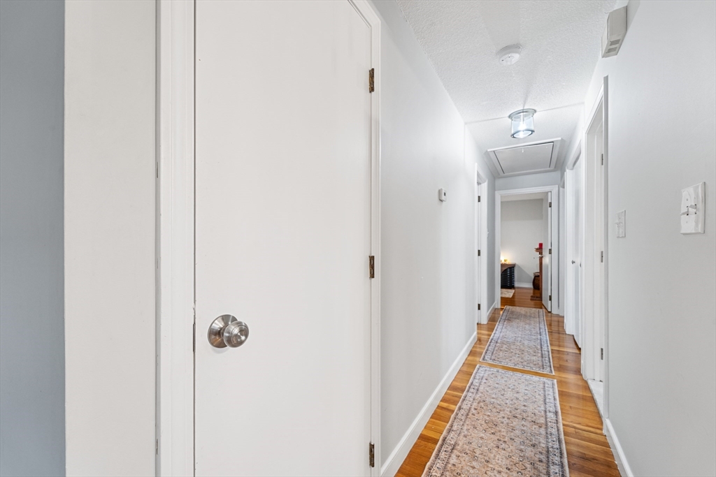 14 Newman St, Revere