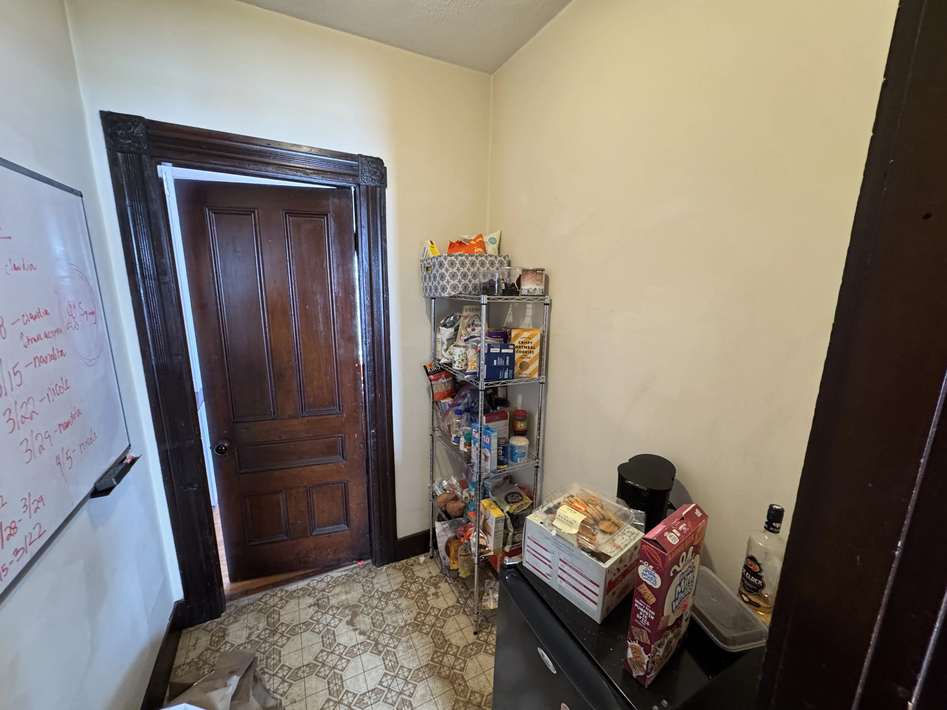 211 Holland St, Teele Square