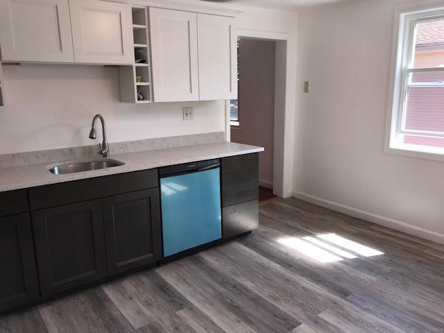 70 School St, The Port