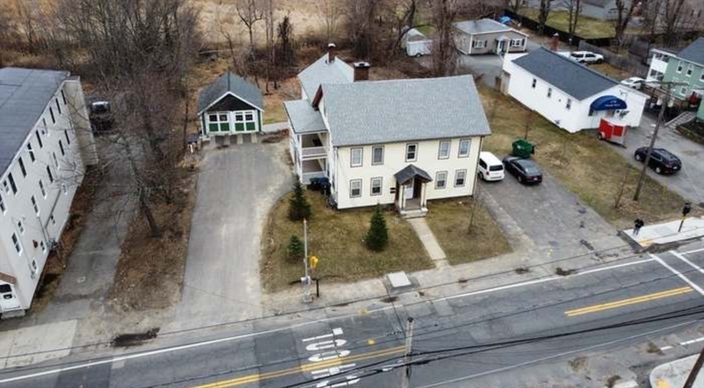 166 Pleasant St, Leominster