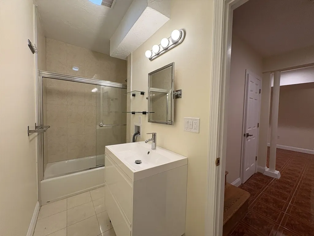 191 Winthrop Rd, Aspinwall Hill