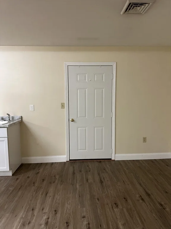 13 B Waushacum, Sterling